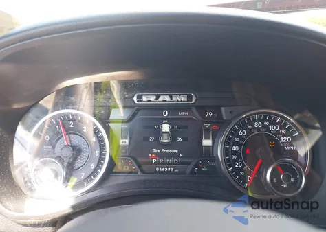 2019 Ram 1500 Big Horn/Lone Star 4X4 5'7 Box z USA, uszkodzony, nr VIN 1C6SRFFT4KN895508